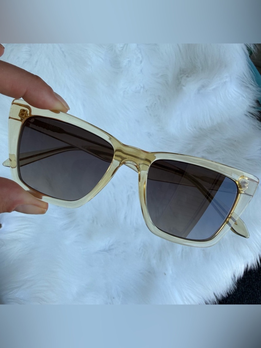 Quay Call The Shots Yellow Sunglasses New